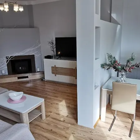 Appartement Monte Lu Apartment, & Pier 700m