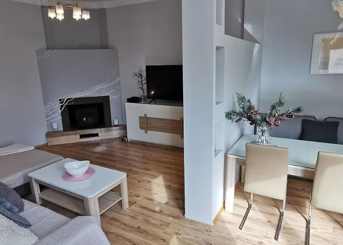 Appartement Monte Lu Apartment, & Pier 700m